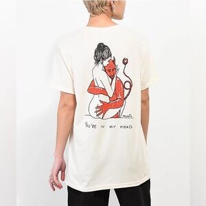 In My Head" Tan T-Shirt from Melodie Perrault Size Medium Excellent Condition